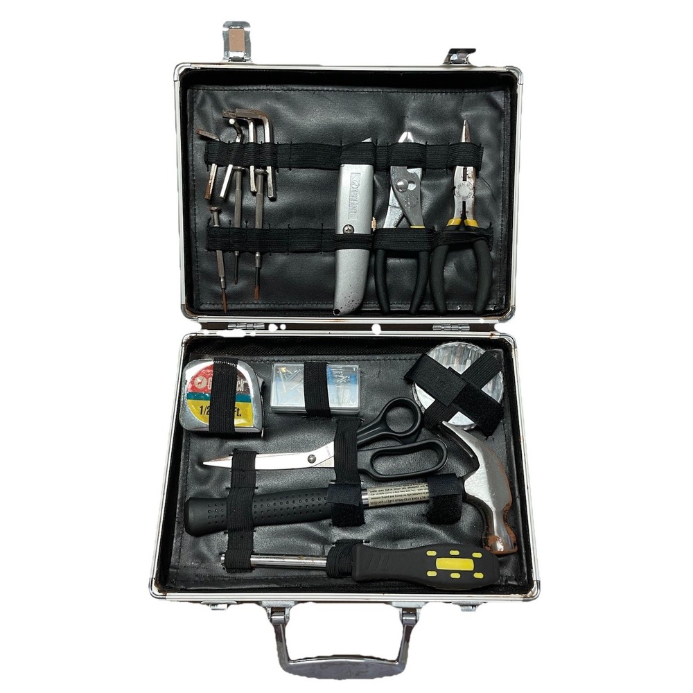 Tool Set in Hard Aluminum Briefcase w/ Harrah's Cherokee Casino & Hotel Plaque